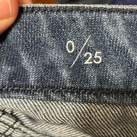 Liverpool Distressed Crop Boyfriend Jeans - Picture 11 of 12